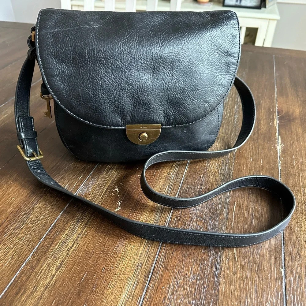 Fossil Emi Saddle bag